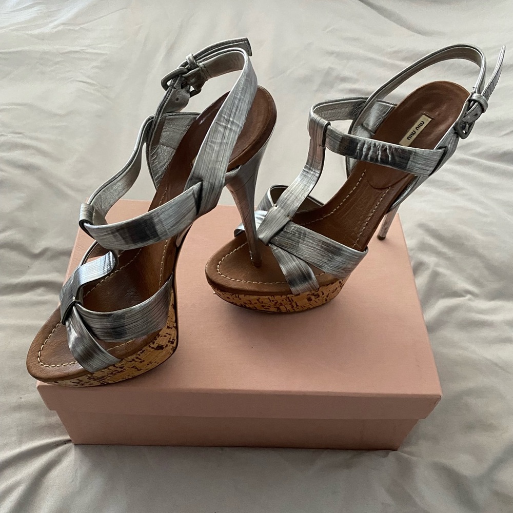 Miu Miu T strap silver heels with cork platform. Sz 39.